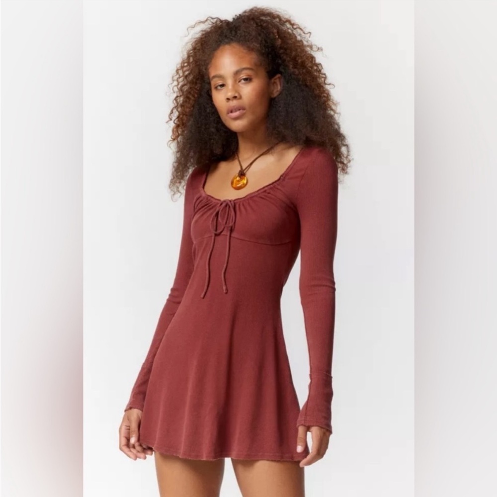 *NWT Kimchi Blue Pretty As A Portrait Long Sleeve Mini Dress Size XL